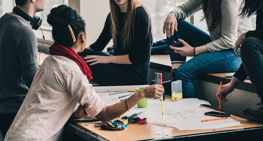 Headteachers becoming "community connectors" to address multiple challenges of disadvantage in local areas, study shows