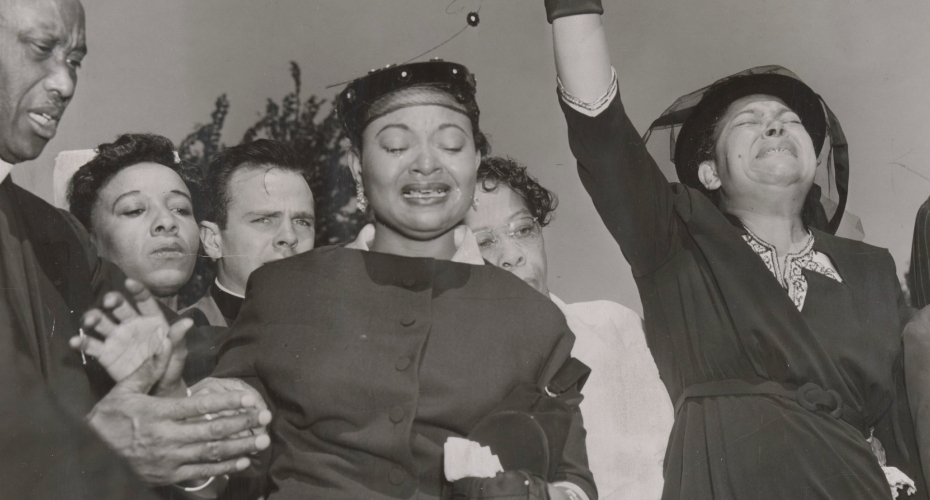 Mourners at Emmett Till's funeral