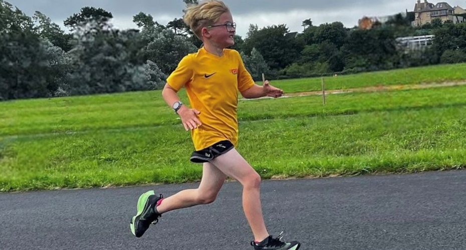 Seven-year-old pushing for 5k world record time with help from