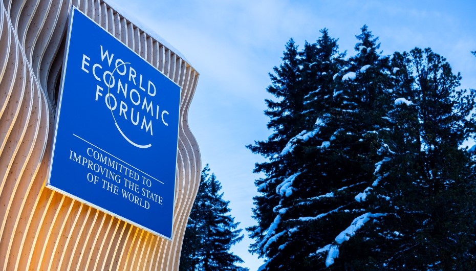 World Economic Forum sign at Davos https://creativecommons.org/licenses/by-nc-sa/2.0/