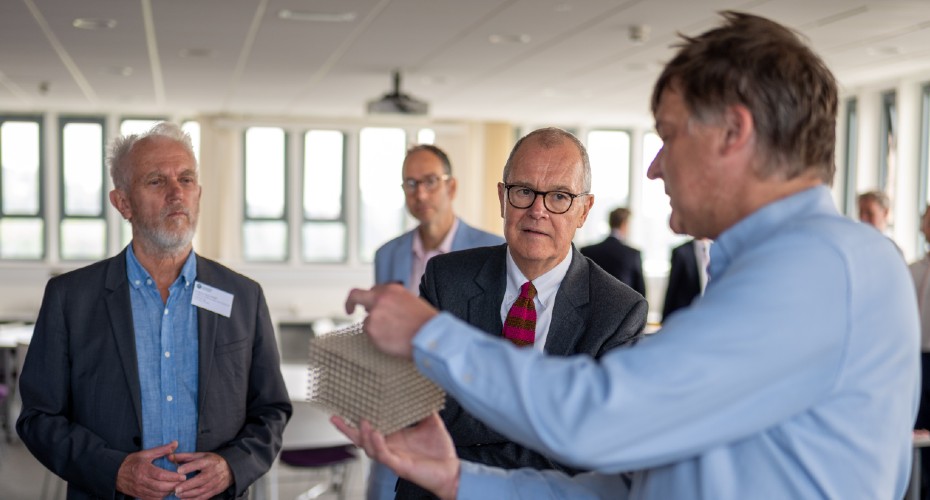 Exeter leads pioneering new research collective- designed to spearhead the UK’s cutting-edge 3D nanoscale metamaterials science